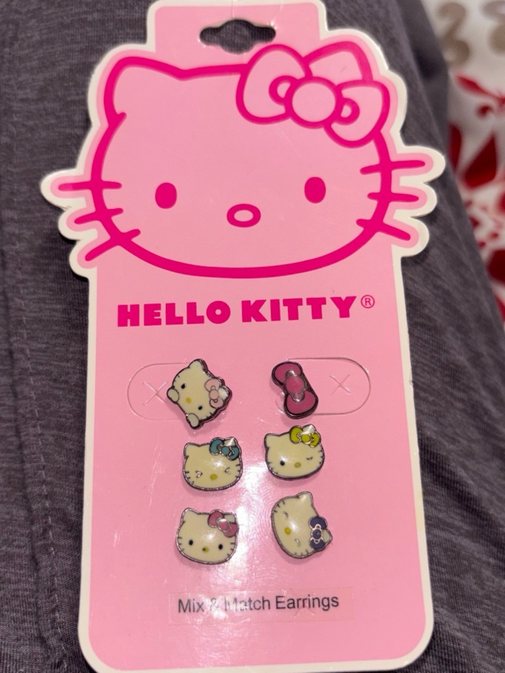 Vintage 2011 New Hello Kitty Kids Pink Mixed-Design Stud Earrings